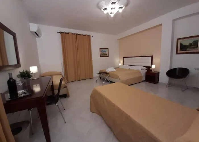 Siracusa Breakfast & Rooms