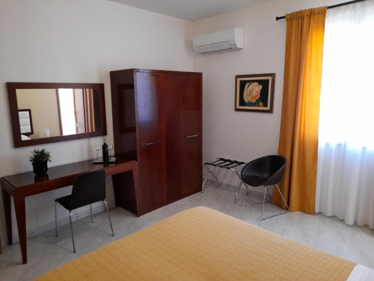 Bed & Breakfast Siracusa Breakfast & Syracuse